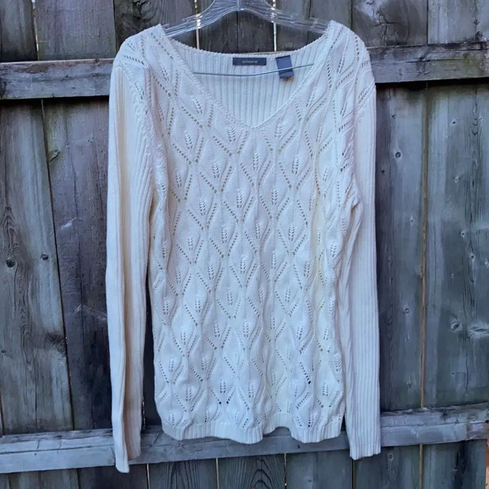 Liz Claiborne Sweater sz. L